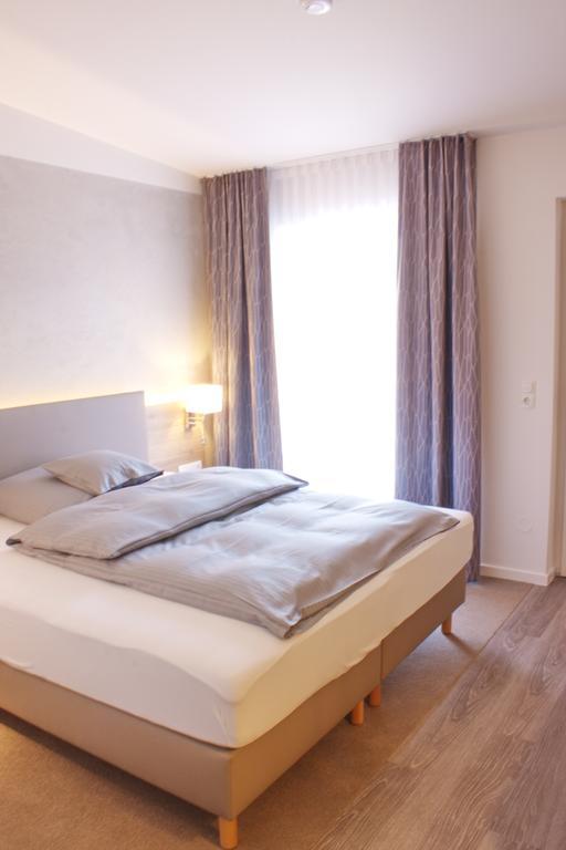 Stichwehs Hotel Am Bahnhof Elze Kültér fotó